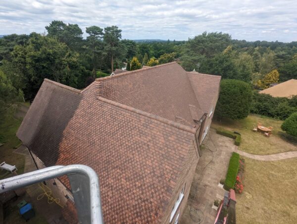 Roof Cleaning Crawley